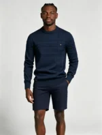 Modern Fit Solid Color Crew Neck Sweater - Image 17