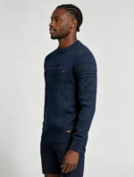 Modern Fit Solid Color Crew Neck Sweater - Image 16