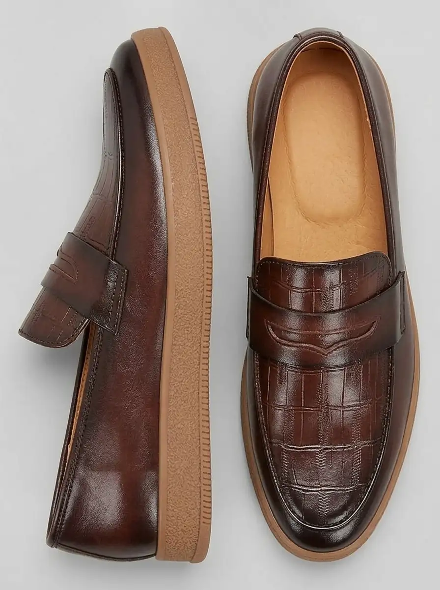 展示 Men's Crocodile Embossed Penny Loafers Thick Platform Sole Slip-On Smart Casual Dress Shoes - Image 1