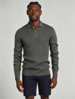 Vertical Hollow Rib Half-Zip Lapel Knit Polo, Vintage Casual Long Sleeve Top for Men - Image 5