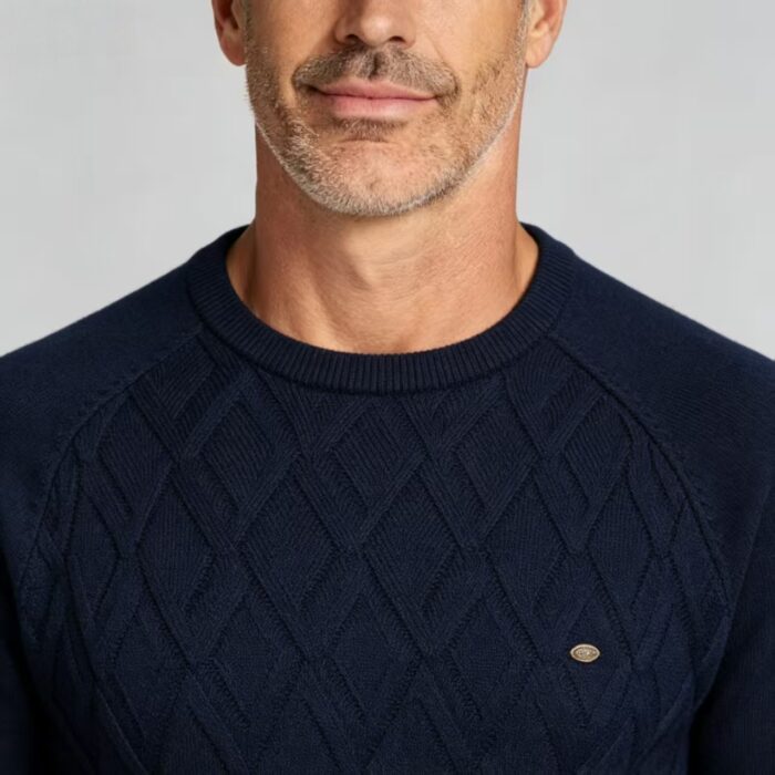 Men's Front Diamond Cable Knit Crew Neck Raglan Sleeve Sweater Soft Breathable Fall Winter Casual Layering Pullover - Image 17