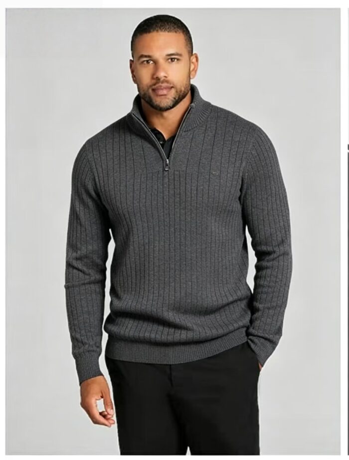 Men's Vertical Rib Quarter Zip Knit Sweater - Image 6