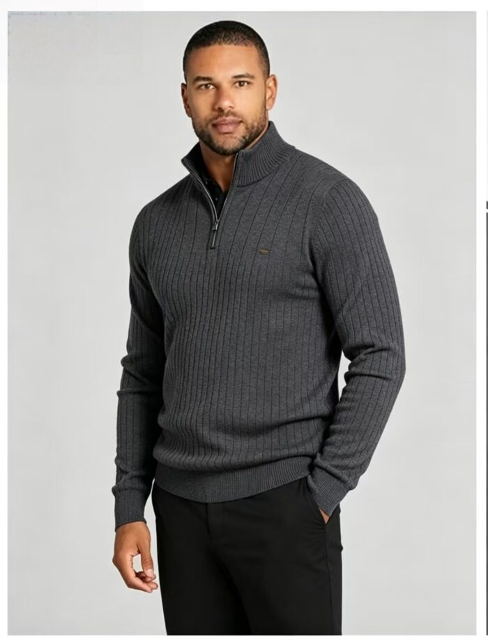 Men's Vertical Rib Quarter Zip Knit Sweater - Image 8