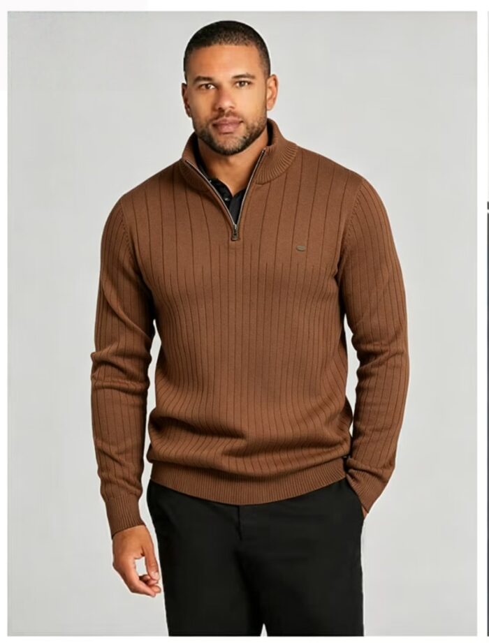 Men's Vertical Rib Quarter Zip Knit Sweater - Image 2